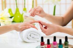 Cập nhật bảng giá nail "chuẩn" mới nhất & chính xác nhất %nam% 4 dich vu lam mong tay