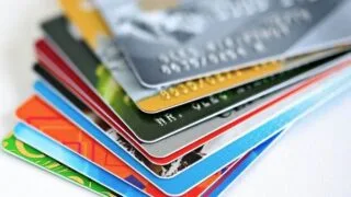 phân biệt các loại thẻ ngân hàng