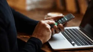 cách chuyển tiền vào tài khoản người khác an toàn