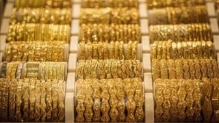 Giá vàng ngày 24/3: Giá vàng trong nước quanh ngưỡng 69 triệu đồng/lượng