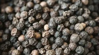 Giá tiêu ngày 6/4: Đồng loạt giảm