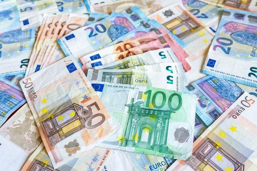 Giá ngoại tệ ngày 15/4: Đồng Euro đồng loạt giảm mạnh
