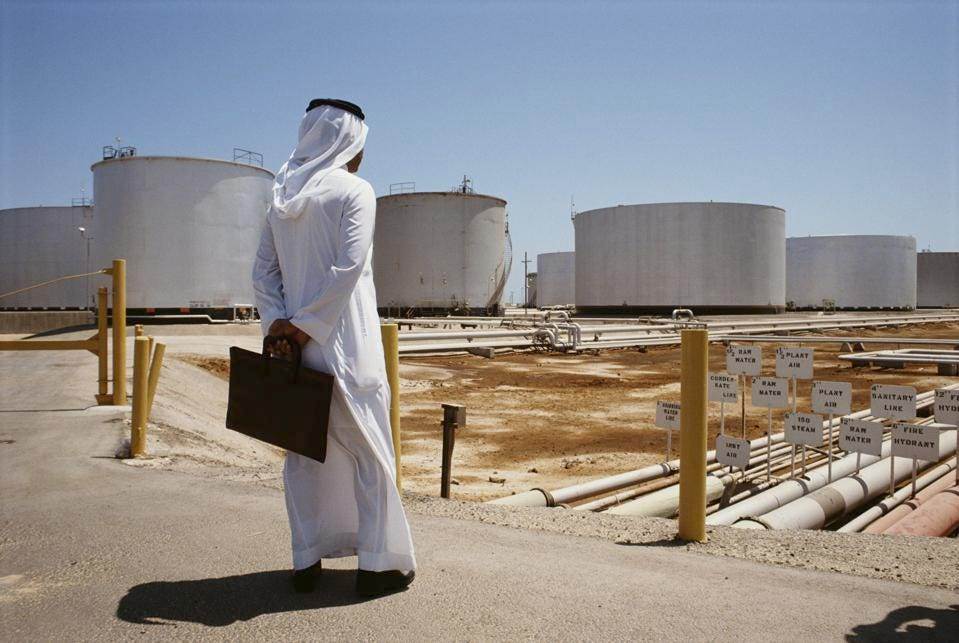 Giá xăng dầu ngày 29/5: Một tuần tăng của dầu thô