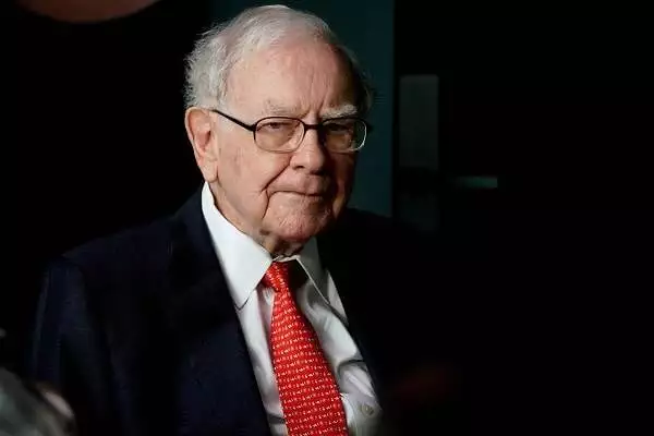 Nhà đầu tư thành công nhất thế giới: Warren Buffett