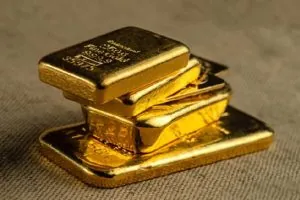 Thị trường vàng thế giới tăng giá do đồng đô la Mỹ suy yếu hơn