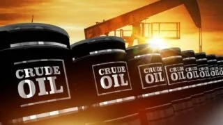 Giá xăng dầu ngày 15/11: Giá dầu trượt dốc