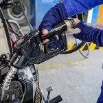 Giá xăng tăng hơn 1.000 đồng/lít trong phiên điều chỉnh đầu tiên năm 2023