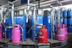 tai sao gia gas khac nhau