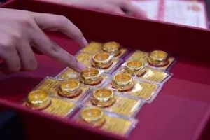 gia vang nhan tron tron ngay 12 03 2024