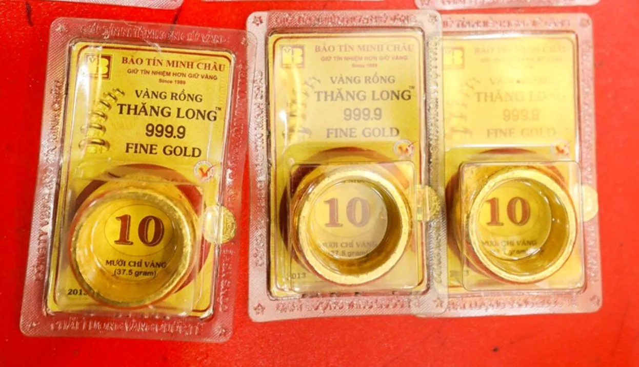 Giá vàng nhẫn trơn 18/05 giảm sâu, mất mốc 77 triệu đồng/lượng 1 gia vang nhan ngay 18 5 2024