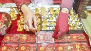 gia vang ngay than tai