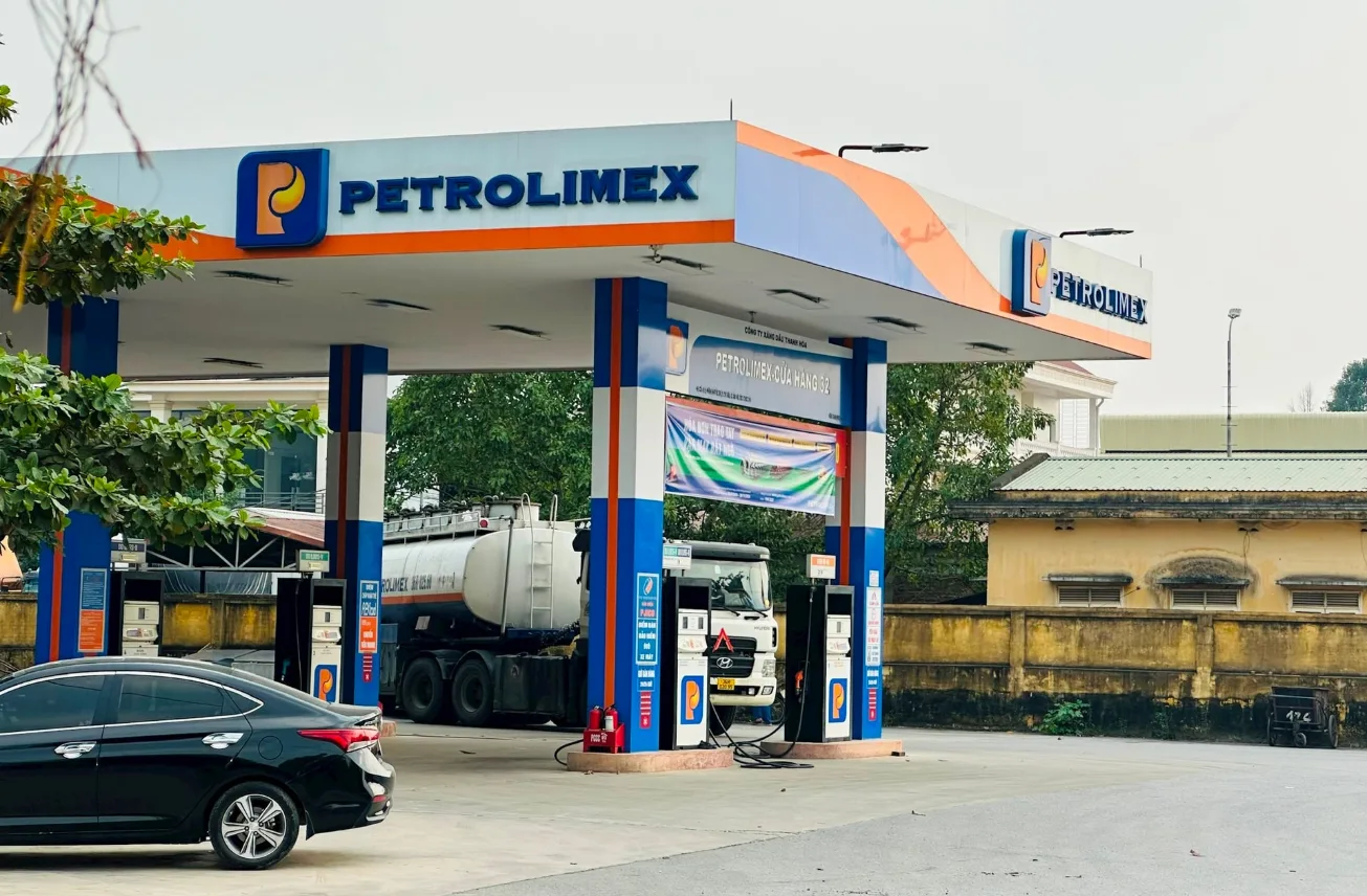 Nghị định xăng dầu 2025: Đại lý bán lẻ tiếp tục chịu áp lực sinh tồn 1 nghi dinh xang dau 2025