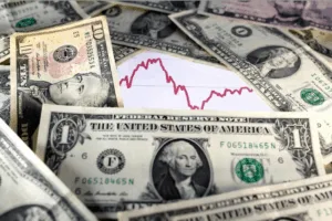 su suy yeu cua dong usd