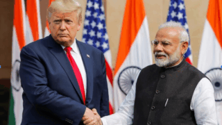 trump ap thue voi an do