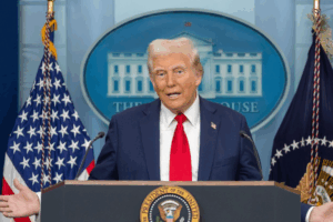 Hơn 150 quốc gia bị Trump đe dọa áp thuế từ 15% -/ 50% 7 trump de doa ap thue voi 150 quoc gia