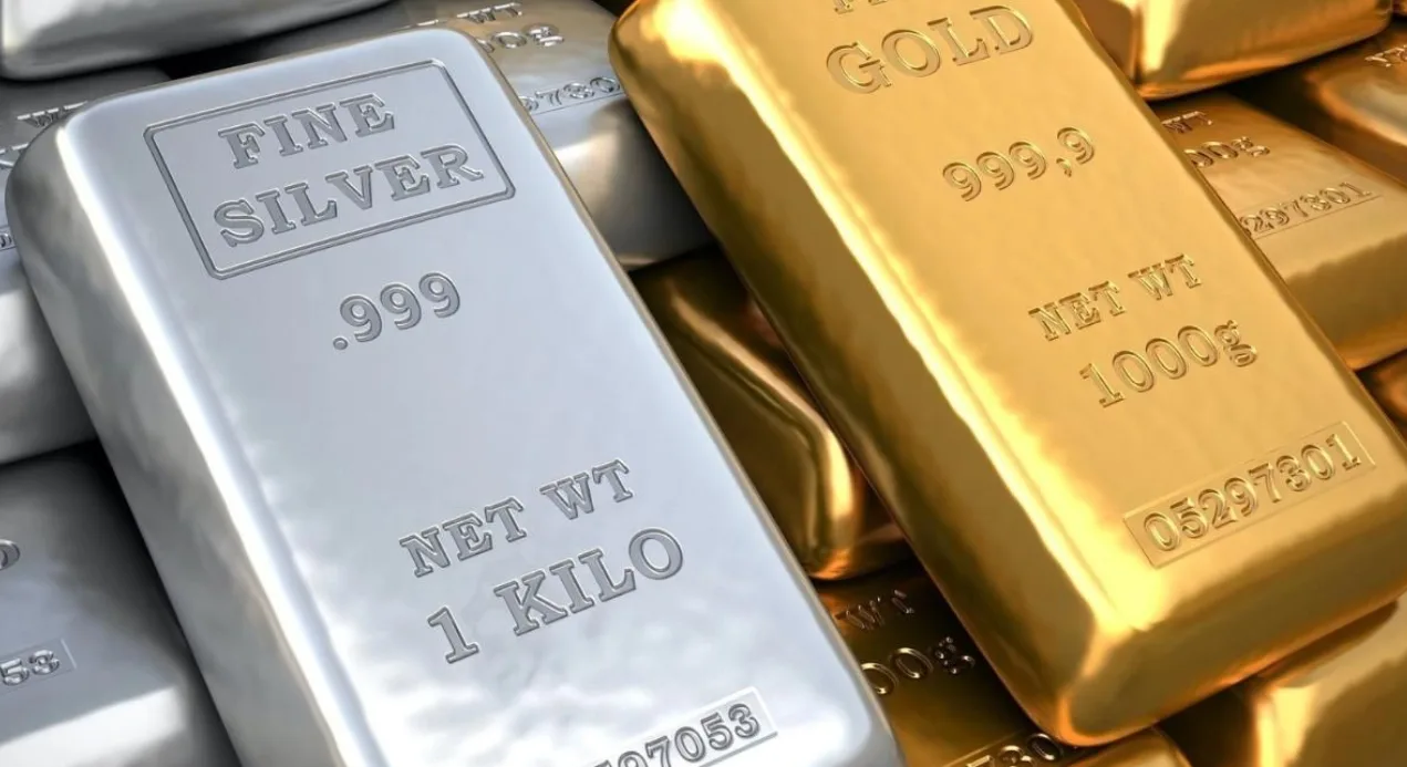 Giá vàng giảm 3% khi tuyên bố Fed thổi bùng kỳ vọng tăng lãi suất 1 cach dau tu vang va bac hieu qua